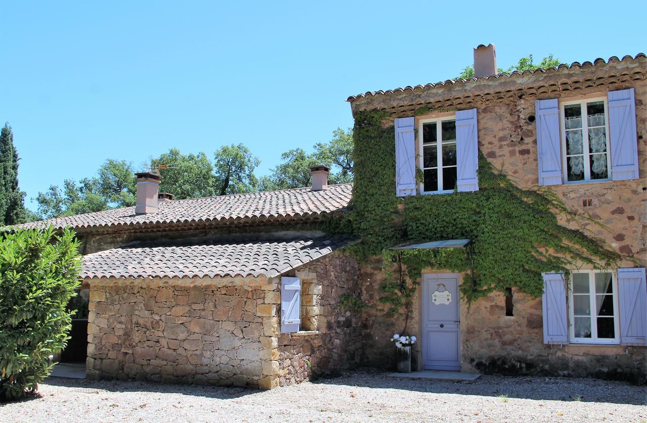 Chateau Des Bertrands Le Cannet-des-Maures Exterior foto